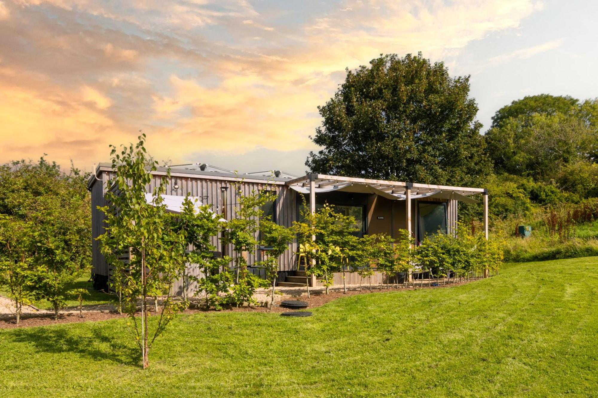 The Hive - Unique Hot Tub Cabin In Millport Esterno foto